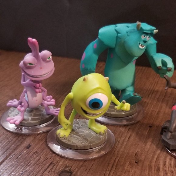 Disney Infinity Monsters Inc, Impossibles, Pirates of the Caribbean,game crystal - Picture 2 of 8